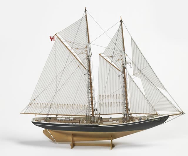 Bluenose II (600)